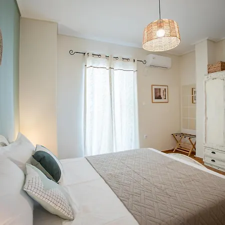 The House Of Praxithea For 6 Apartment Athens Exterior photo