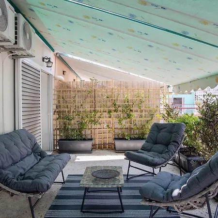 The House Of Praxithea For 6 Apartment Athens Exterior photo